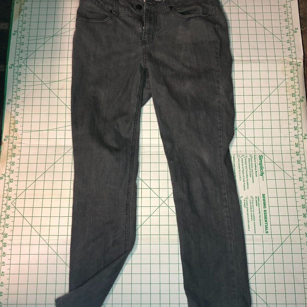 Faith 21 womens sz 12 Denim Jeans Gray Grey Light Wash